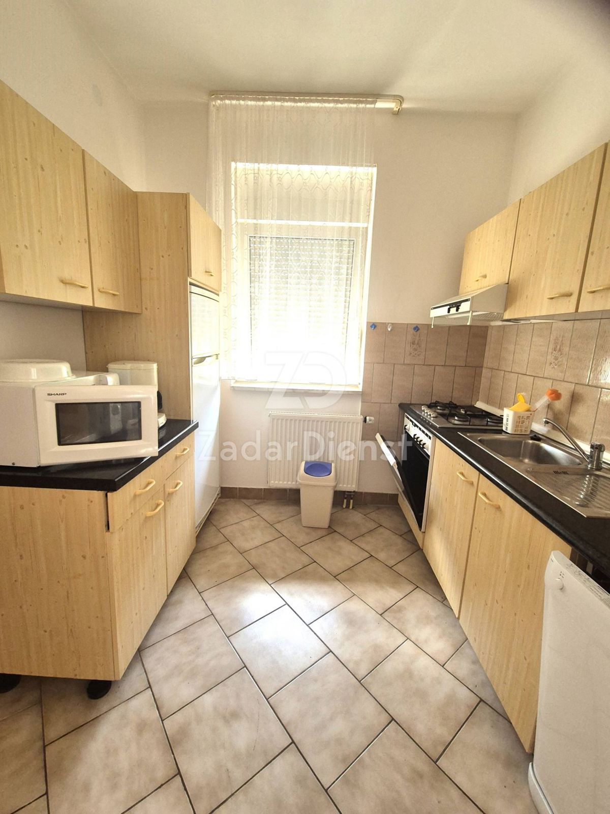 Casa di 240 m2, seconda fila sul mare a Kožino