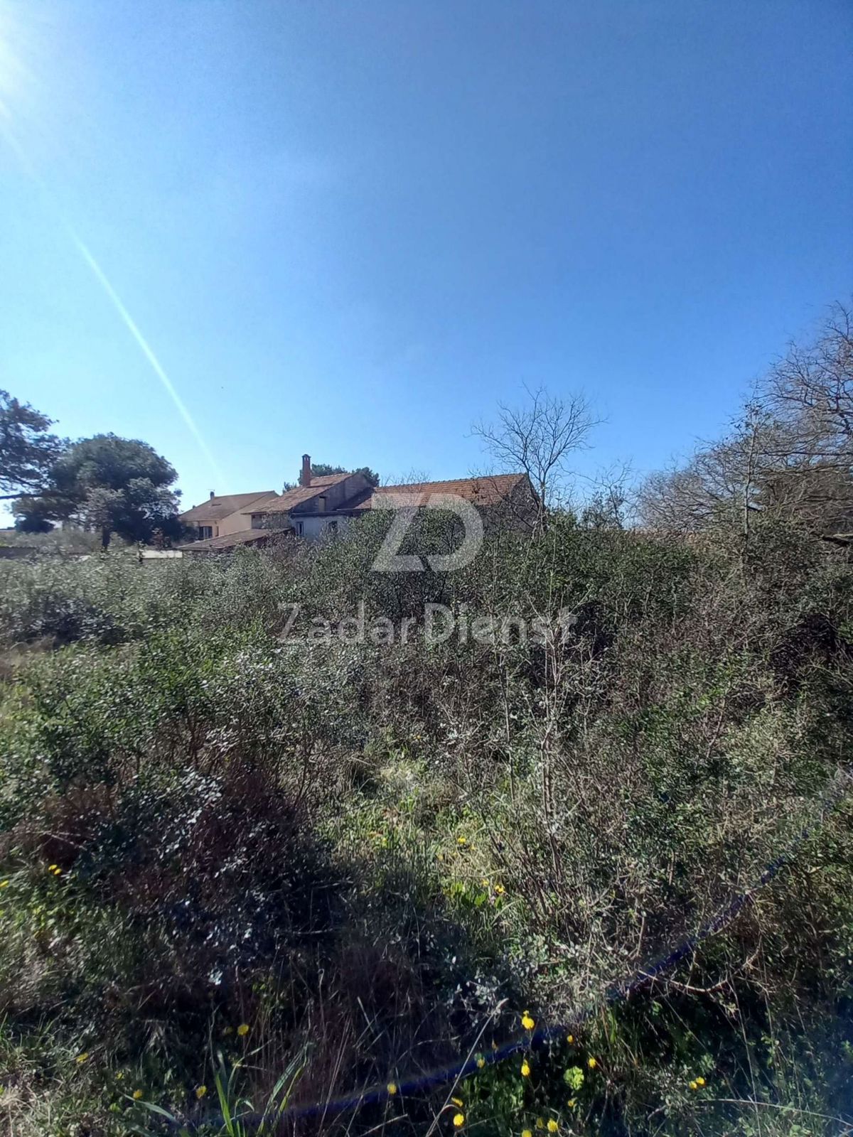 Terreno di 1756 m2 a Sv. Filip i Jakov