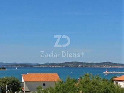 Appartamento di 75 m² con vista mare a Sukošan