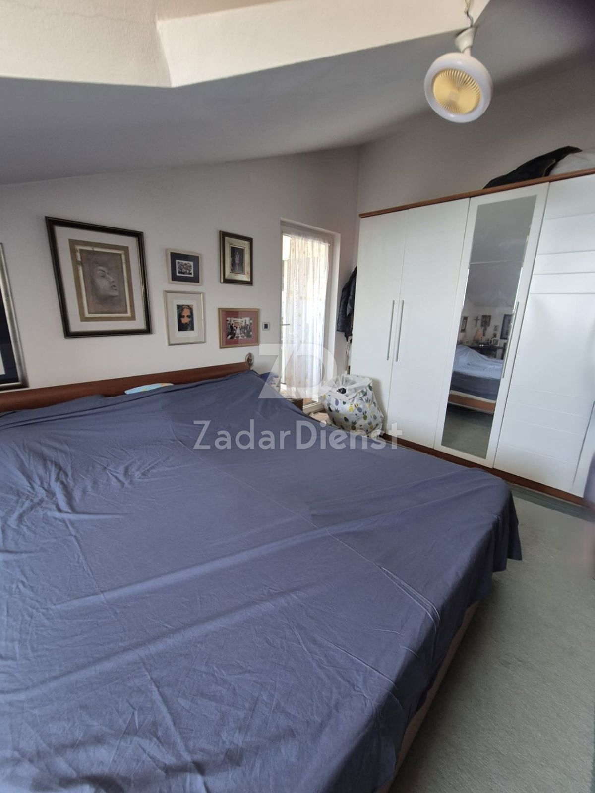 Bellissimo appartamento con vista aperta sul mare a Petrčani