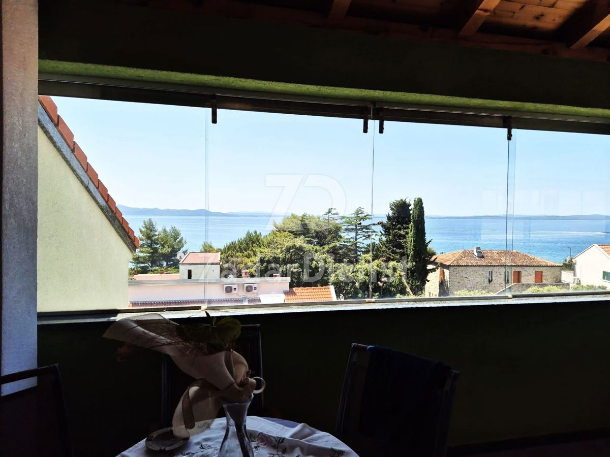 Bell'appartamento con VISTA APERTA SUL MARE