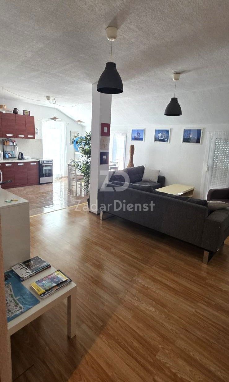 Splendido appartamento, secondo fila dal mare a Kožino (Zara)