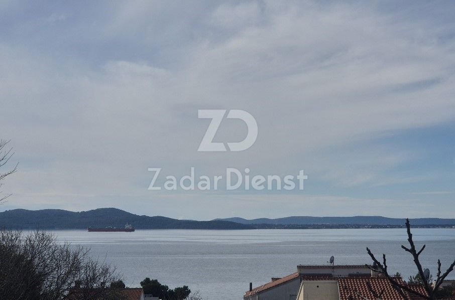 Terreno di 1602 m2 con vista mare - Kožino