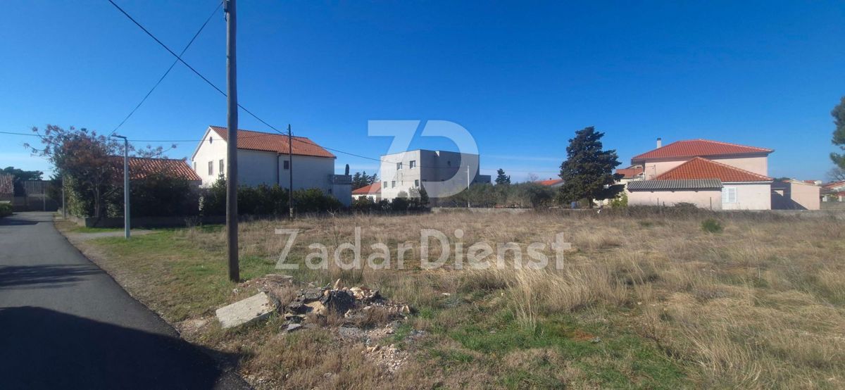 Terreno di 613 m2, in ottima posizione a Privlaka