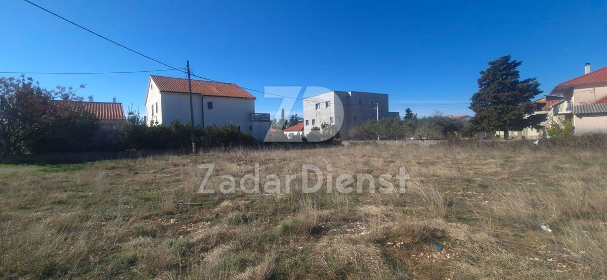 Terreno di 613 m2, in ottima posizione a Privlaka