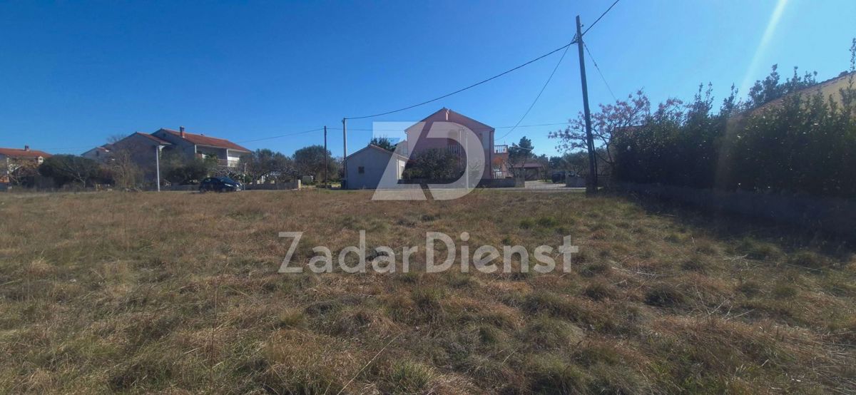 Terreno di 613 m2, in ottima posizione a Privlaka