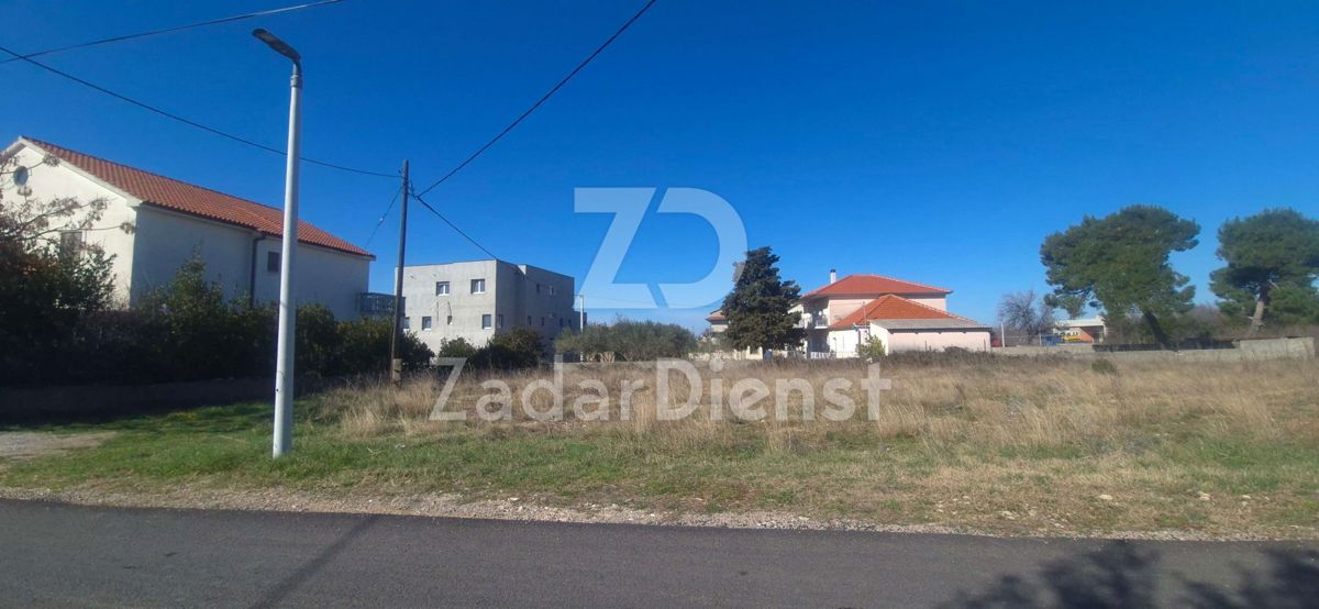 Terreno di 613 m2, in ottima posizione a Privlaka