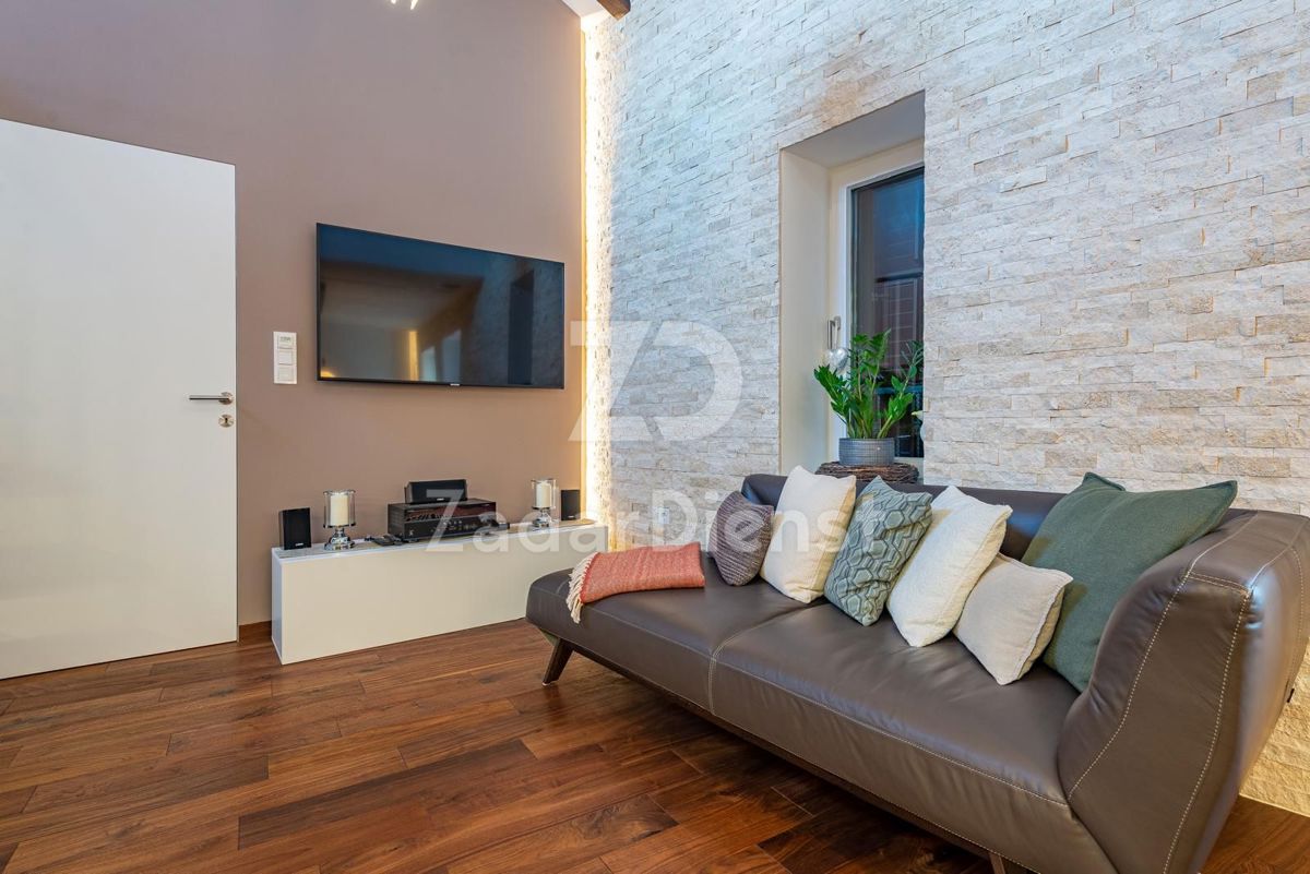 Lussuoso appartamento duplex in una posizione attraente