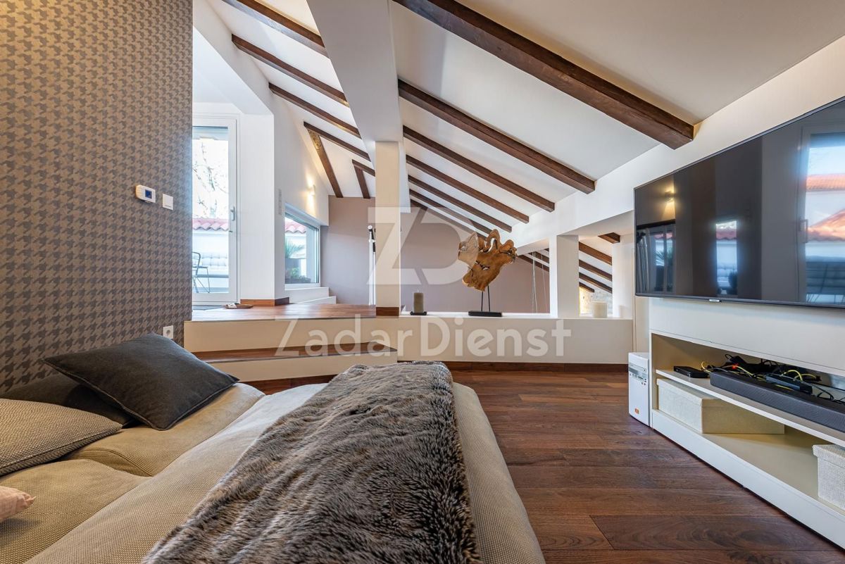 Lussuoso appartamento duplex in una posizione attraente