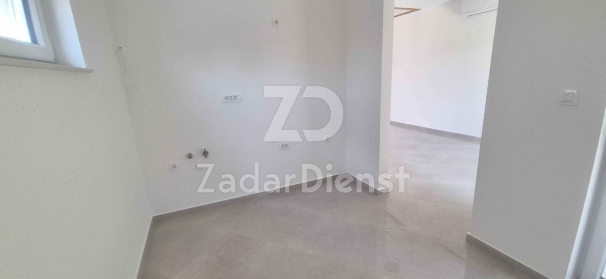 Casa bifamiliare "NUOVA COSTRUZIONE" con ampio giardino