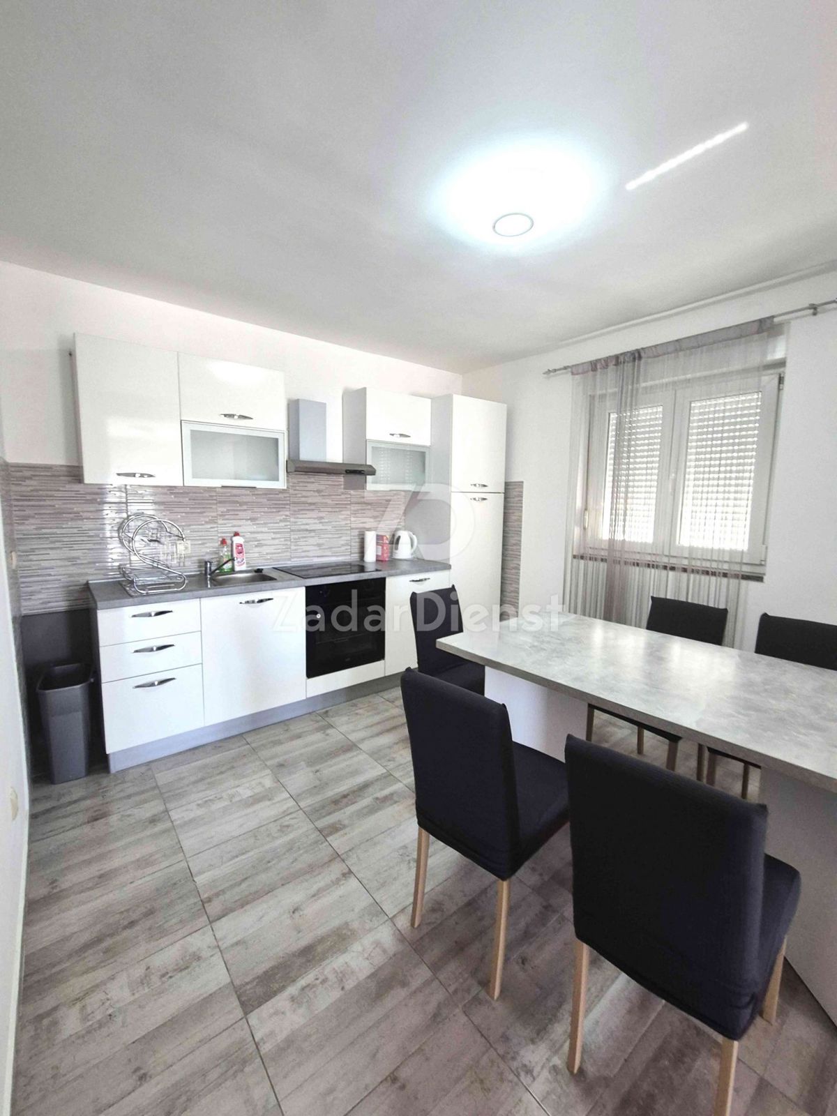 Bellissima casa con piscina + appartamento con due camere da letto