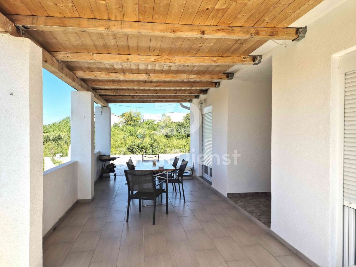 Bellissima casa con piscina + appartamento con due camere da letto