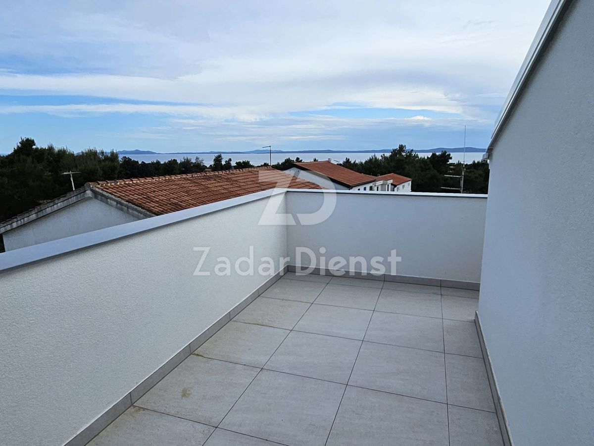 Appartamento con vista sul mare sull'isola di Vir