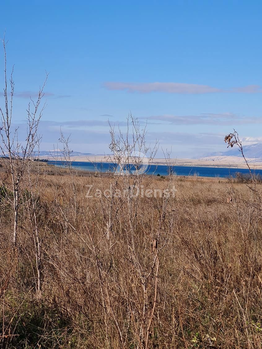 Terreno di 2395 m2, con vista sul mare - Sabunike