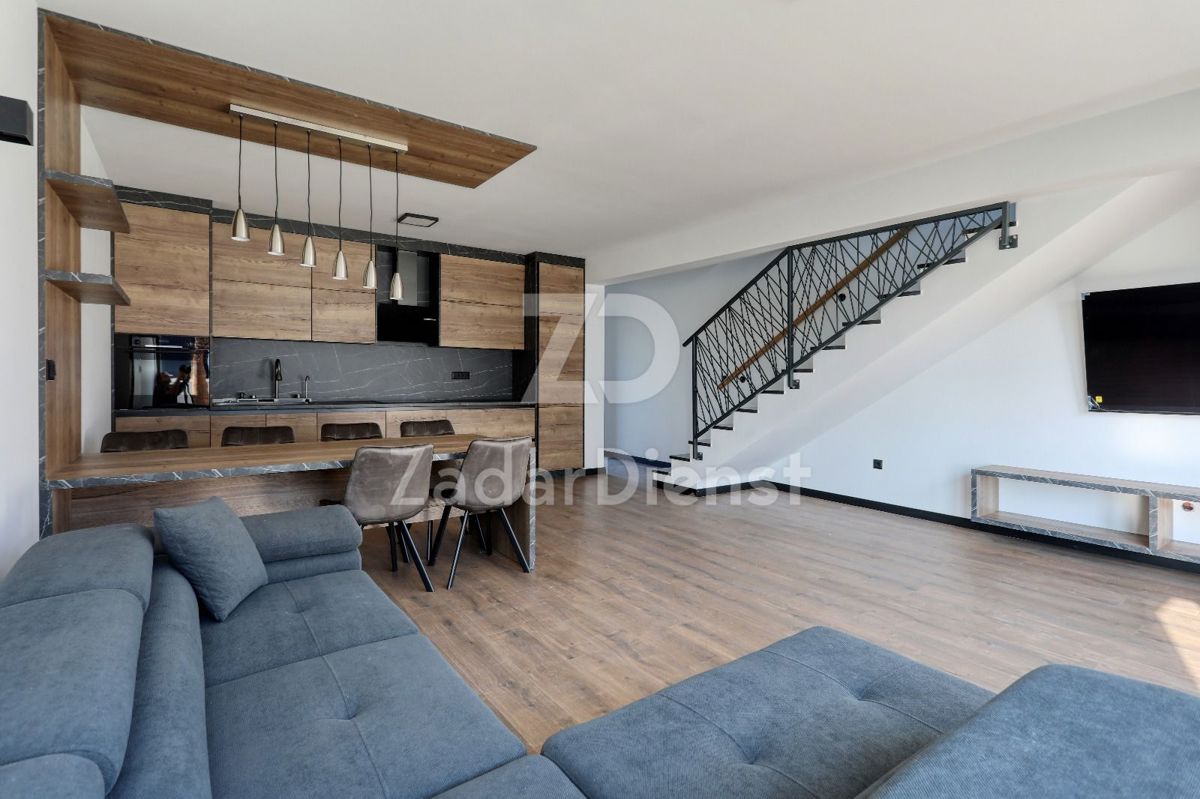Edificio residenziale con 4 unità abitative - Privlaka