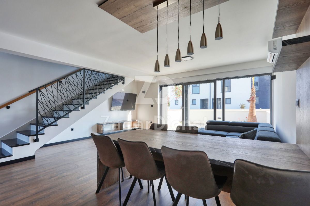 Edificio residenziale con 4 unità abitative - Privlaka