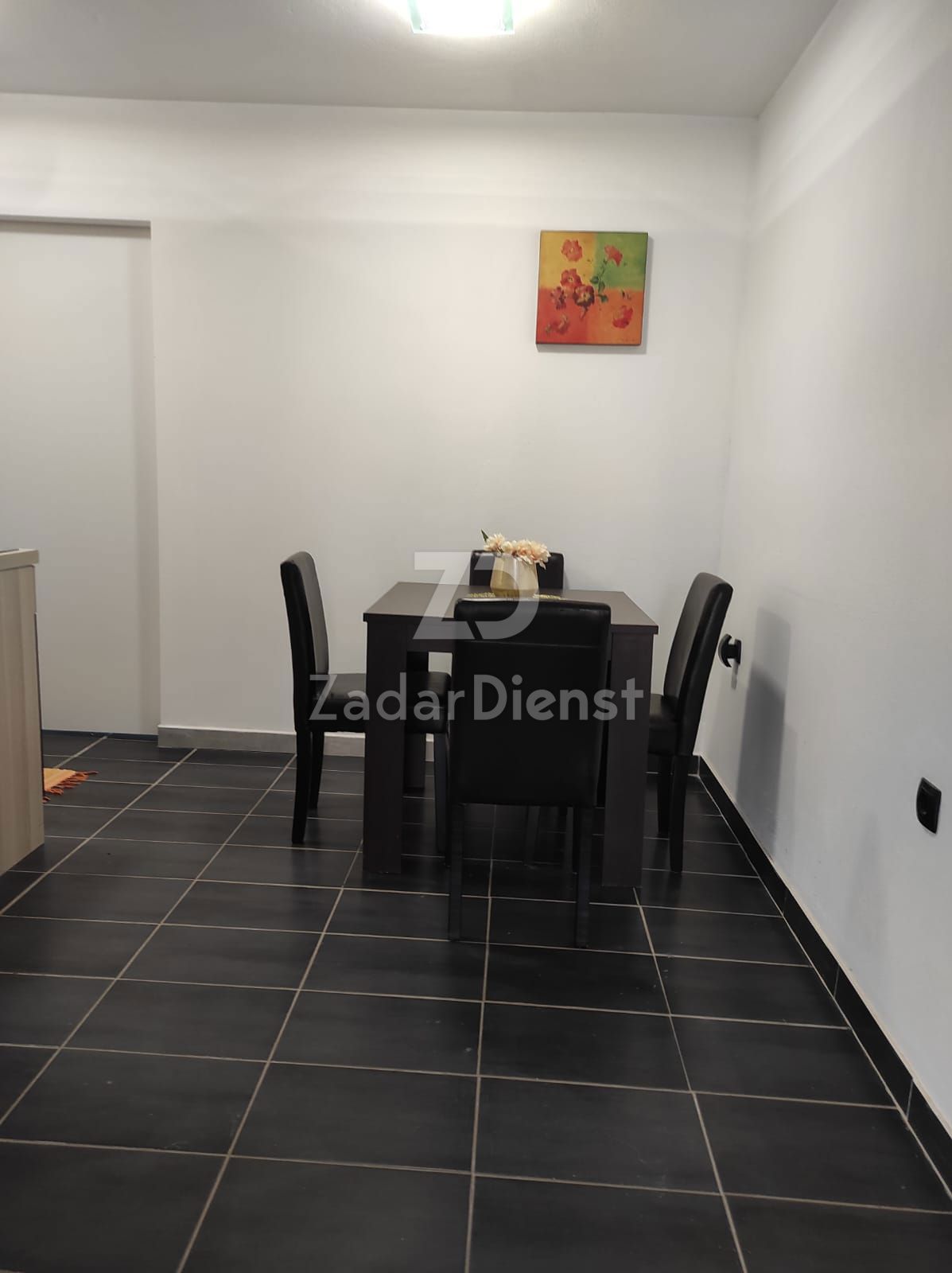 Casa con 4 appartamenti e una splendida terrazza sul tetto