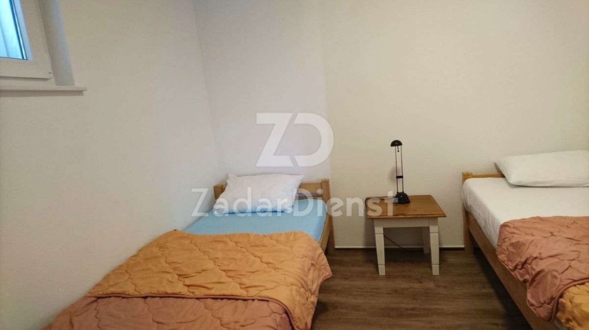 Casa con 3 appartamenti e vista mare