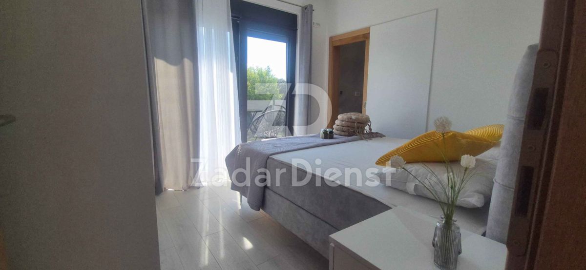 Casa moderna con piscina sull'isola di Vir