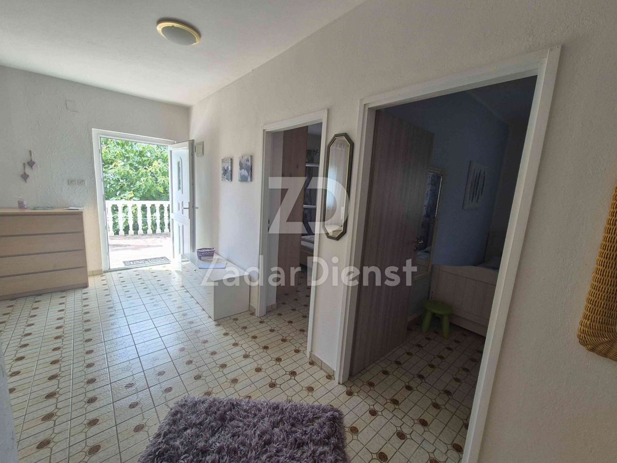 Bellissima casa con 3 unità abitative a Gornji Karin