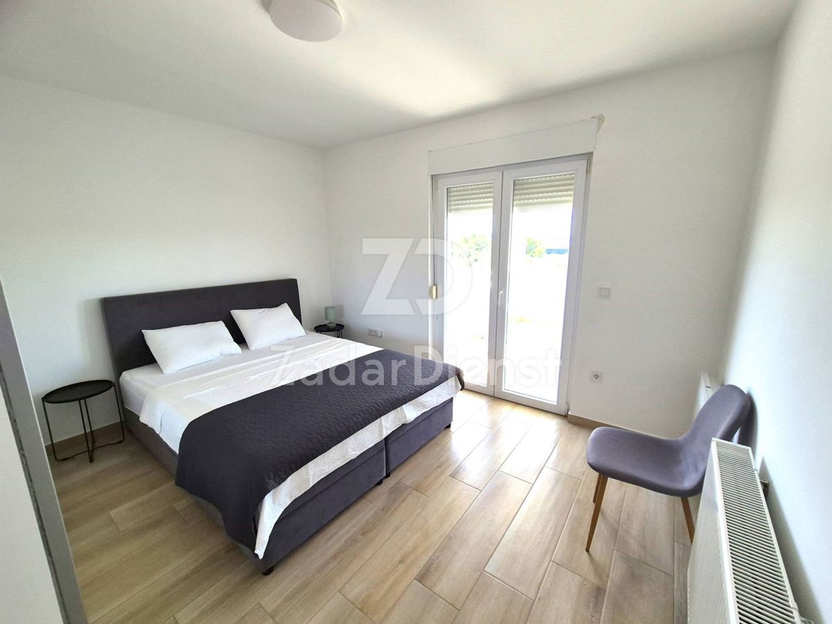 Appartamento moderno con vista mare a Sukošan