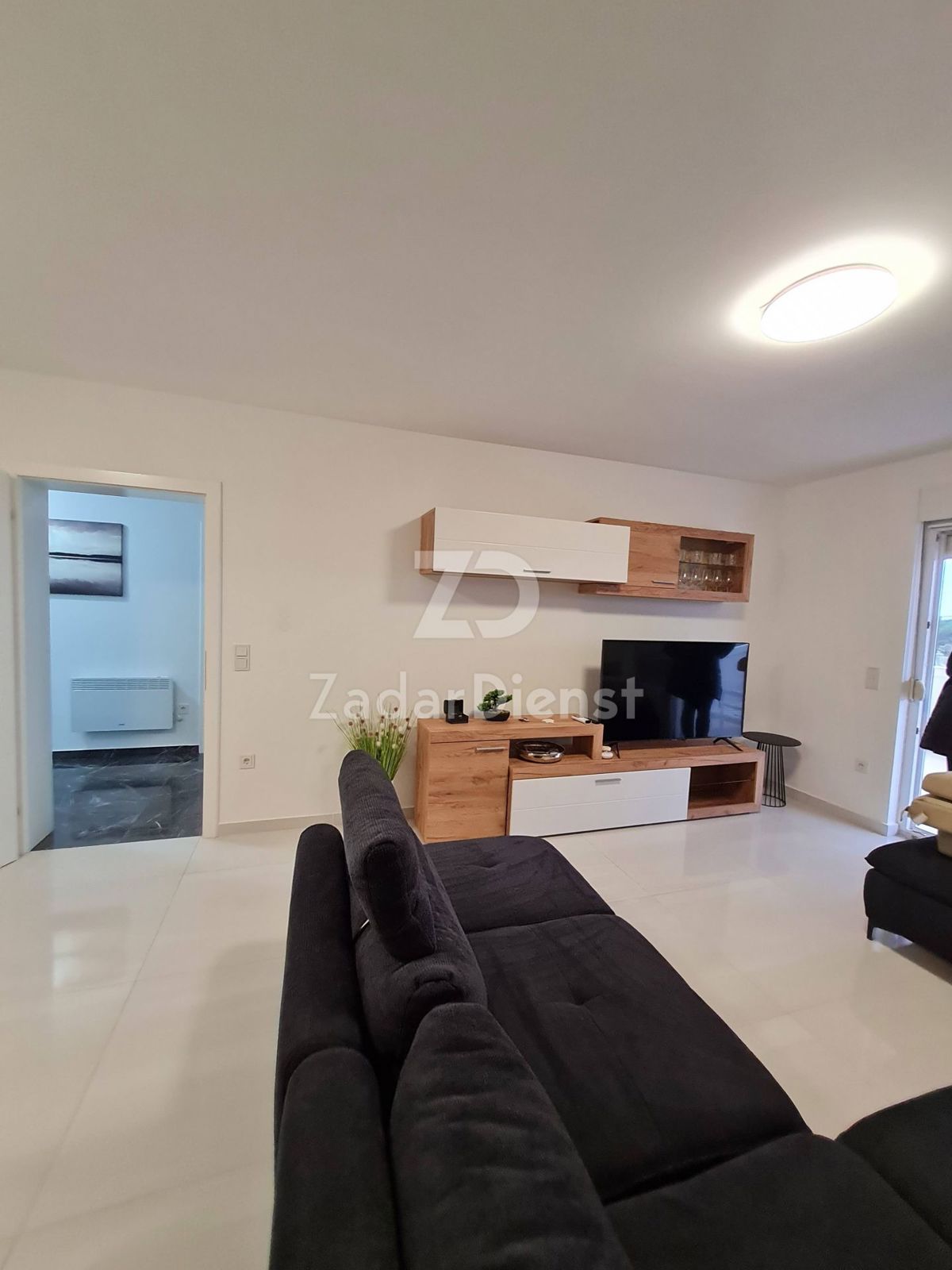 Appartamento moderno con vista mare a Sukošan