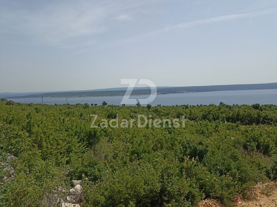 Terreno con vista sul mare a Maslenica
