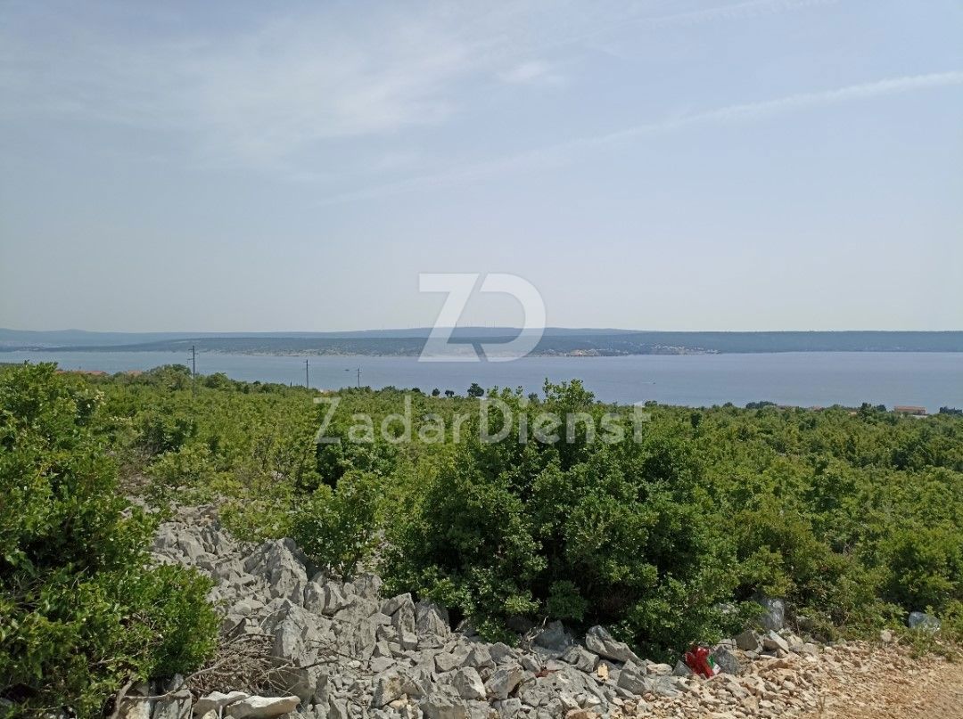 Terreno con vista sul mare a Maslenica