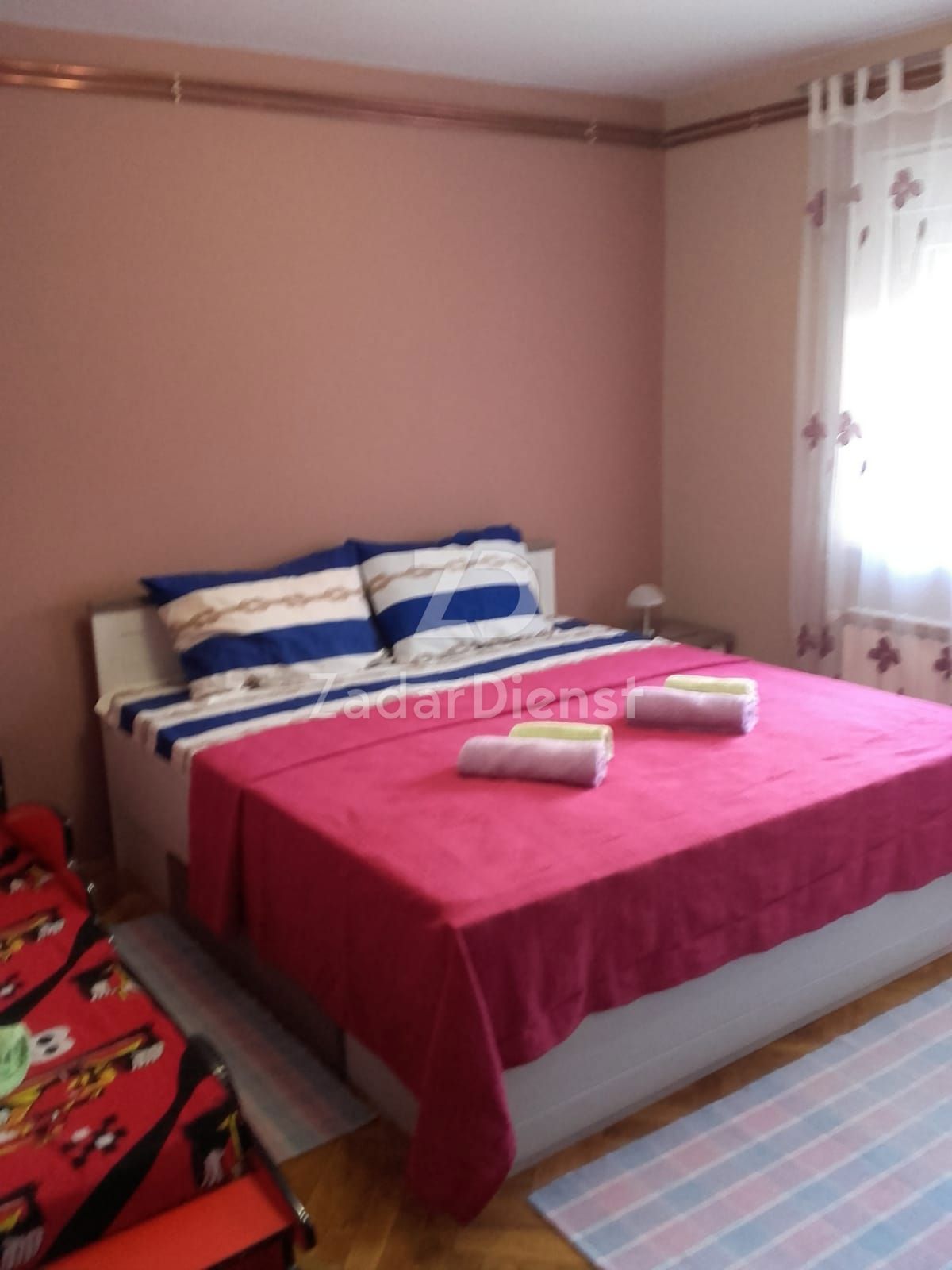 Appartamento in una splendida posizione, fronte mare a Posedarje