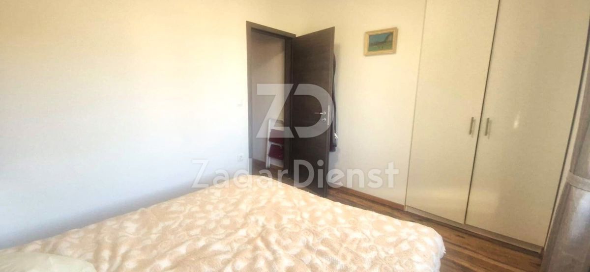 Bellissimo appartamento con vista mare a Zara