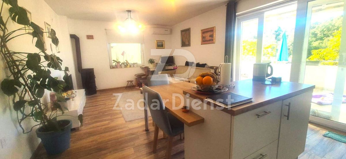 Bellissimo appartamento con vista mare a Zara