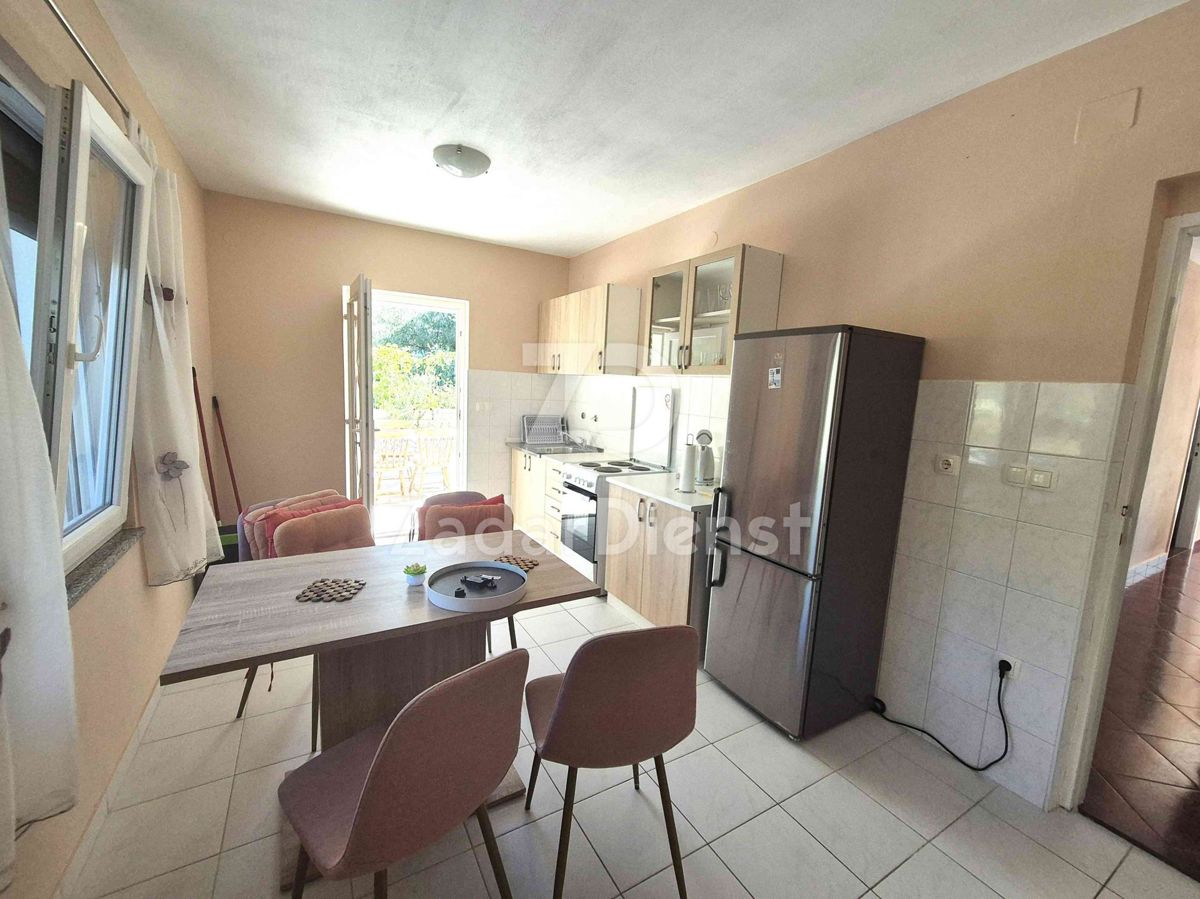 Splendida casa con 3 unità abitative e vista mare