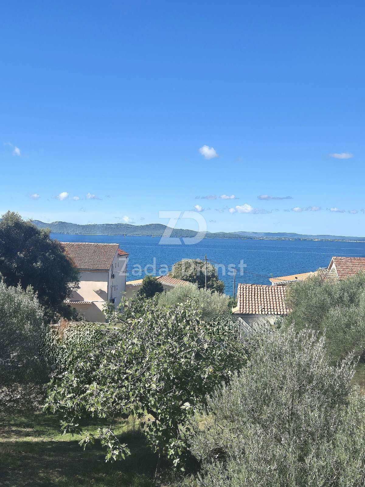 Splendida casa con 3 unità abitative e vista mare