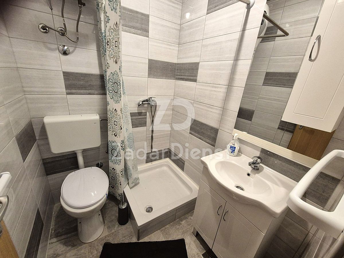 Appartamento arredato con vista mare a Maslenica