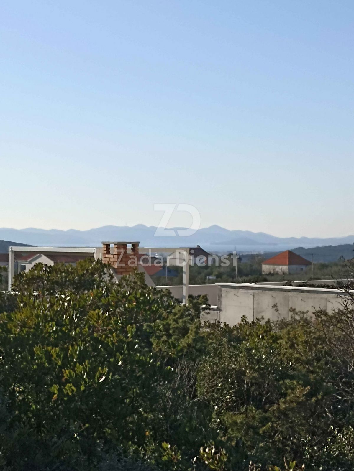 Terreno di 1486 m2 con vista sul mare a Debeljak