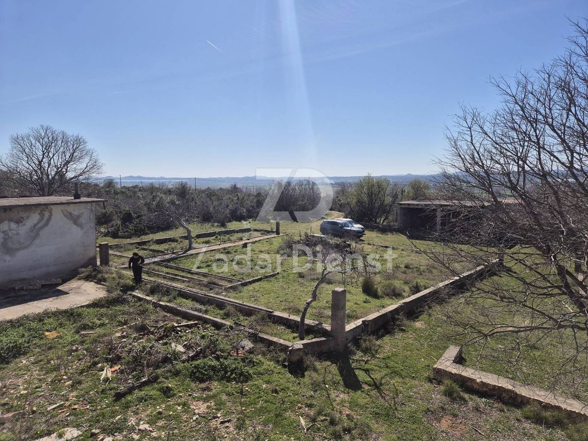 Case su un terreno spazioso di 3097 m2 - Donja Jagodnja