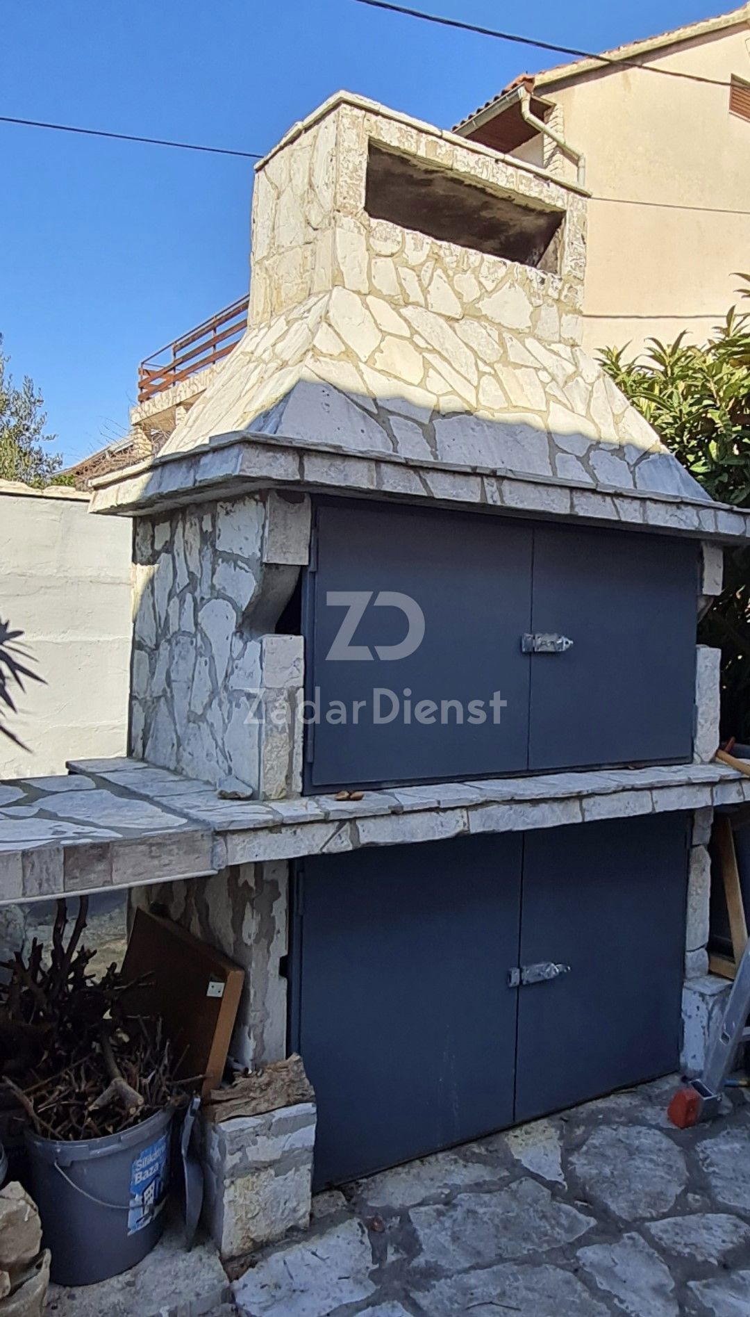 Casa di 274 m2 con vista sul mare a Kruševo