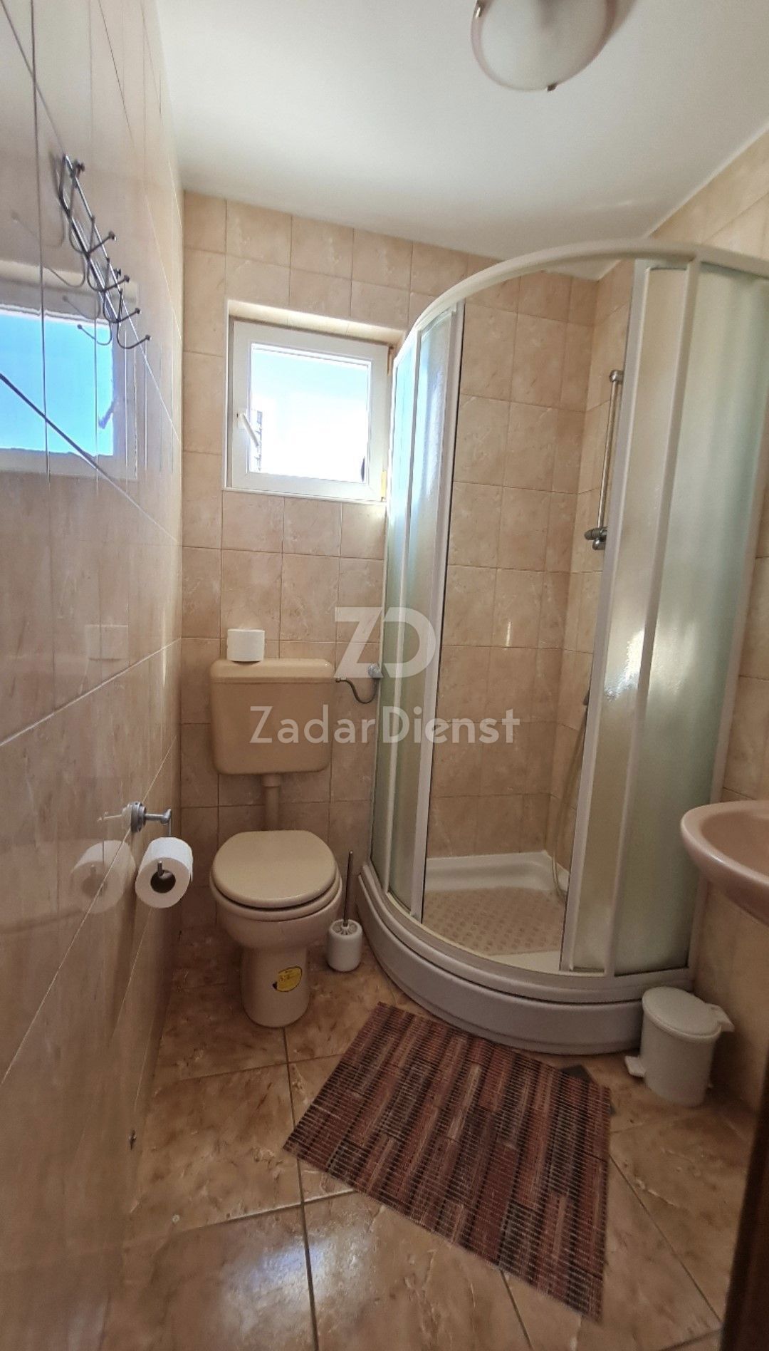 Casa di 274 m2 con vista sul mare a Kruševo