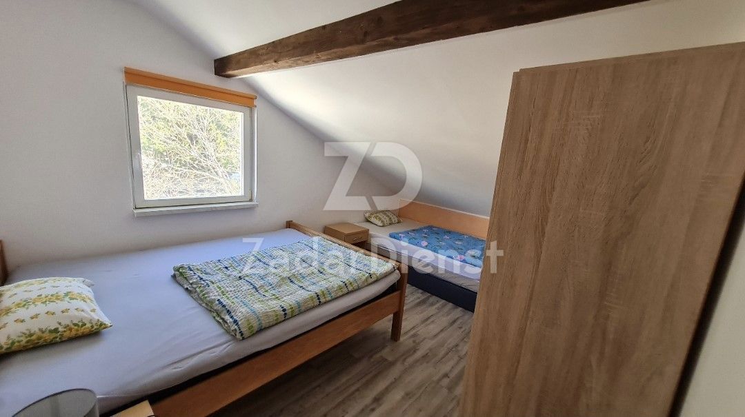 Casa di 274 m2 con vista sul mare a Kruševo