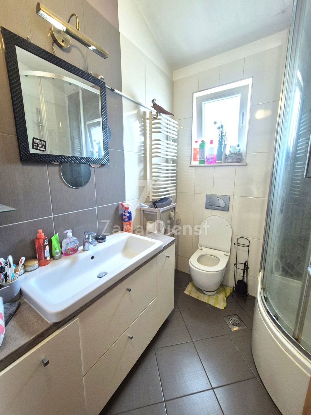 Appartamento con due camere di 55 m2 al 2º piano a Biograd na Moru