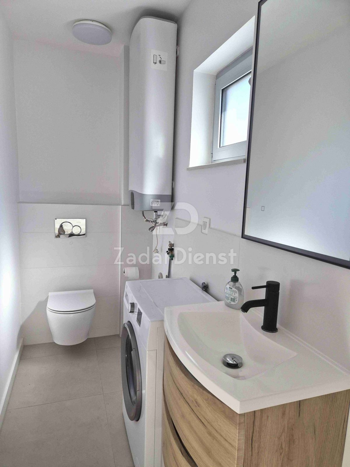 NUOVA COSTRUZIONE, appartamento su due piani con terrazza sul tetto