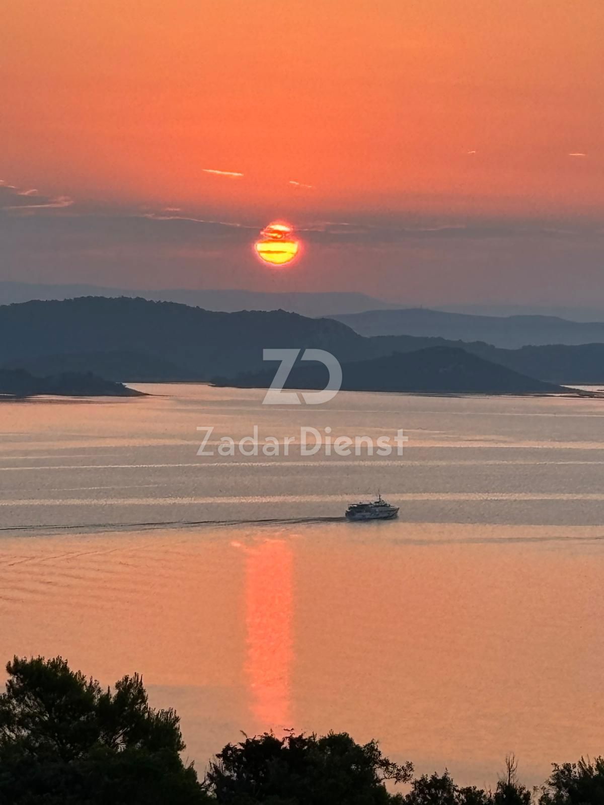 Casa moderna con vista aperta sul mare - Mali Iž