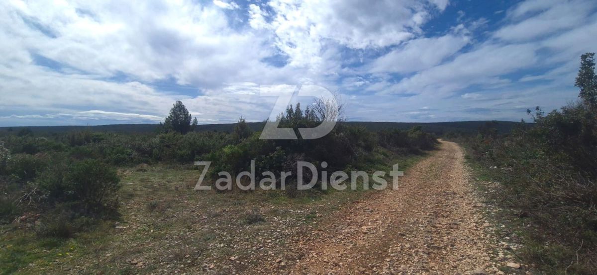 Terreno di 932 m2, con vista sul mare a Debeljak