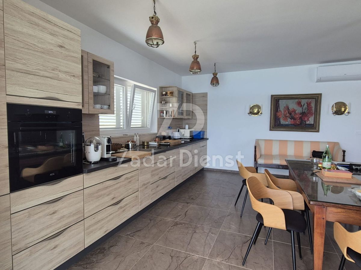 Casa moderna, prima fila sul mare - Mali Iž