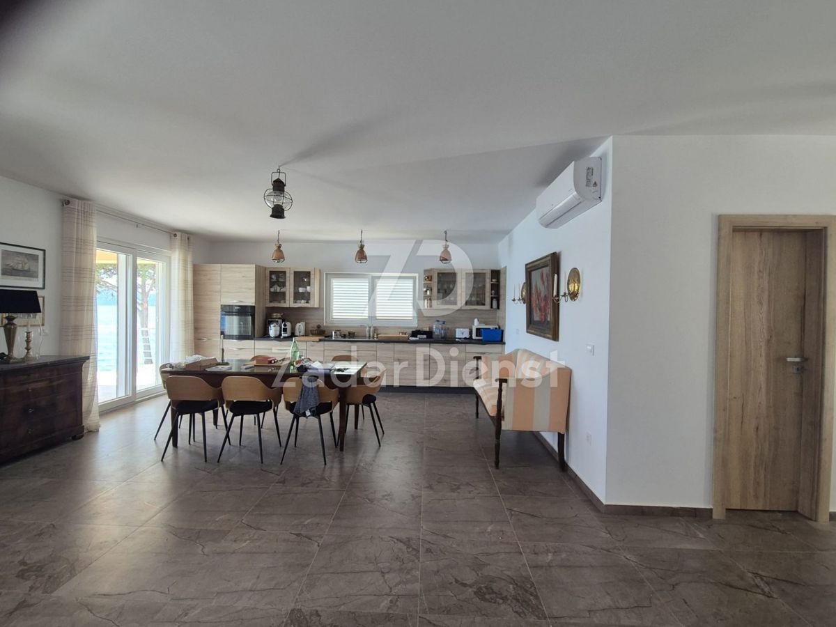 Casa moderna, prima fila sul mare - Mali Iž