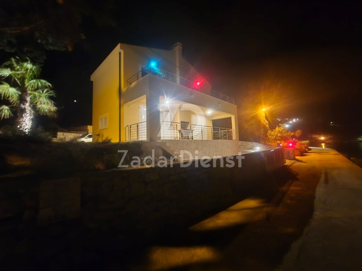 Casa moderna, prima fila sul mare - Mali Iž