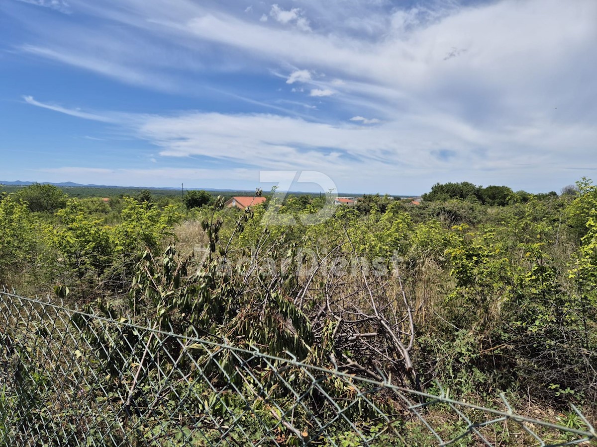 Terreno Poličnik, 1.912m2