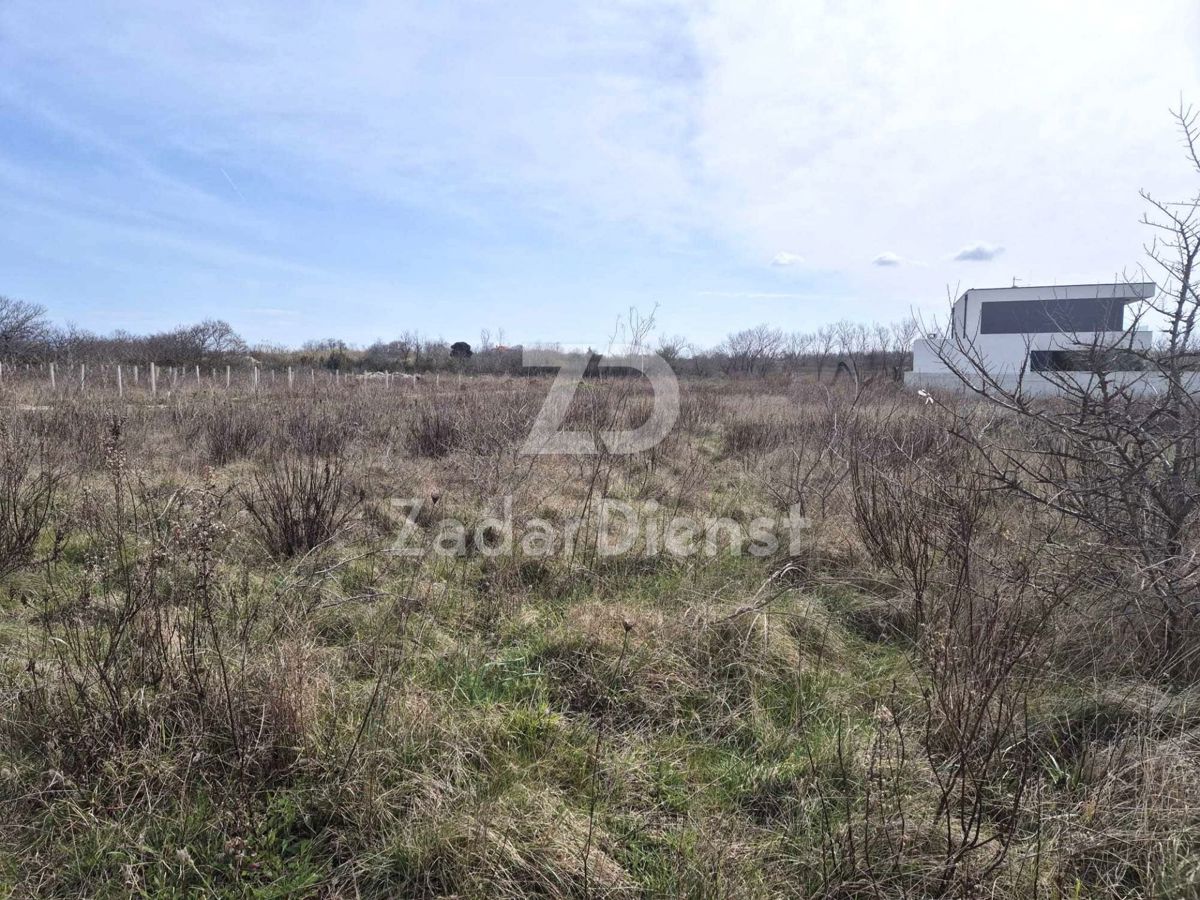 Terreno edificabile di 1462 m2 - Privlaka