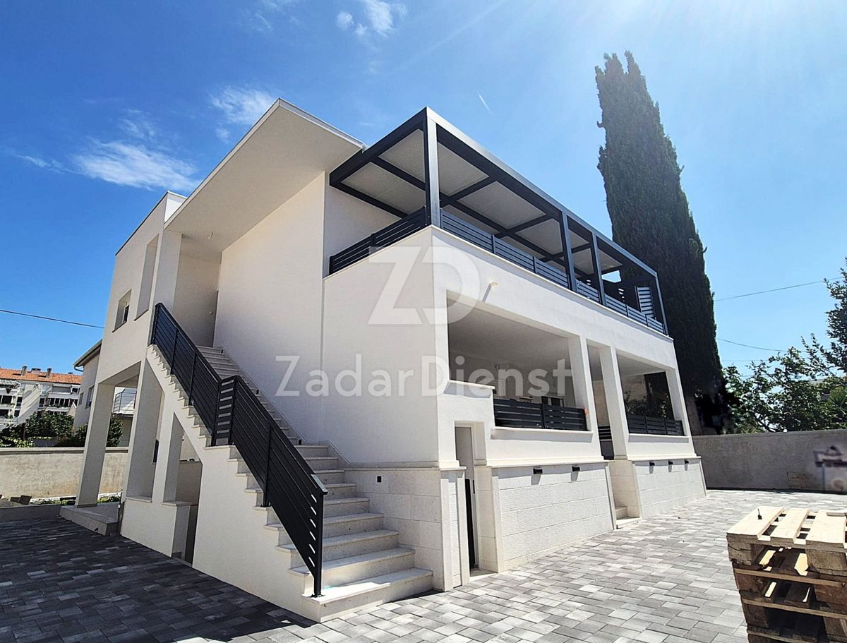 Bellissima casa con 2 appartamenti separati e vista mare