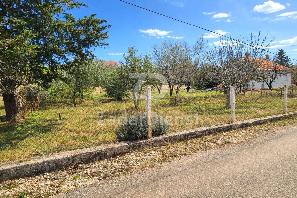 Terreno in ottima posizione con enorme potenziale